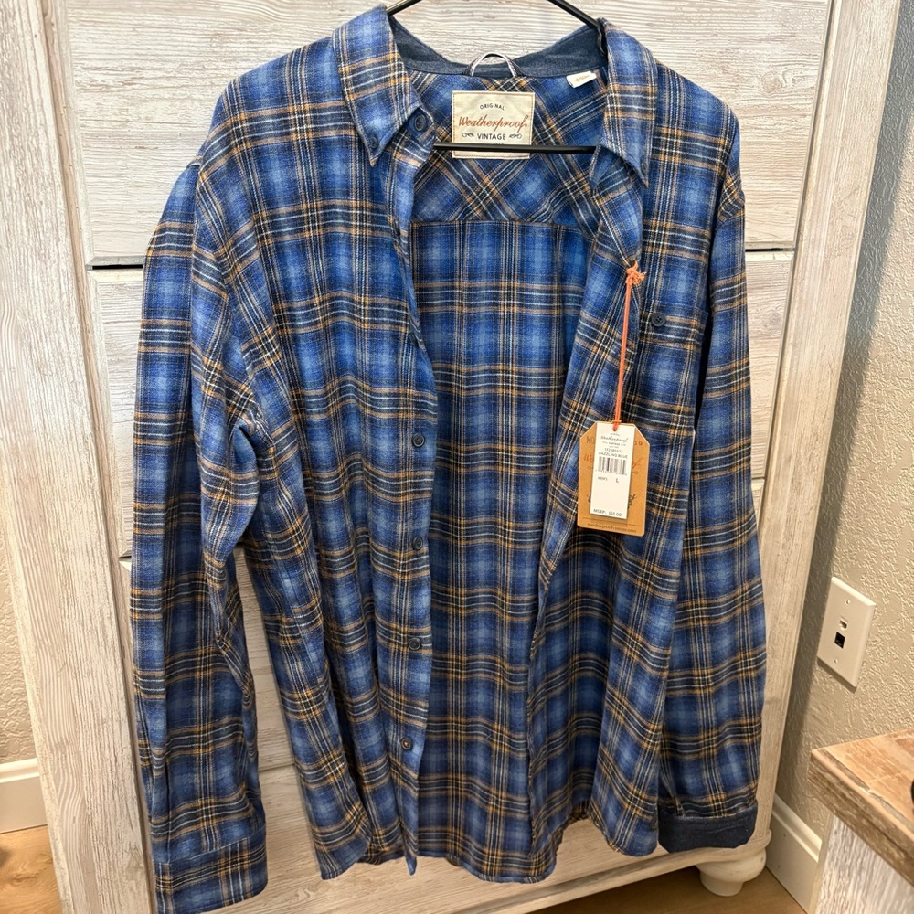 Weatherproof Vintage Blue and Brown Plaid Button-Down Shirt
